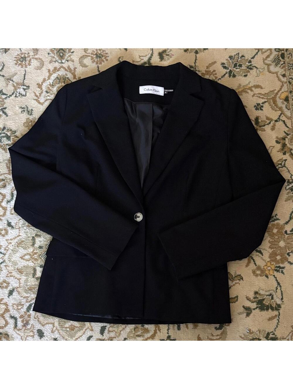 Calvin Klein Women's Elegant Black Suit Jacket Basic Minimal Capsule Wardrobe